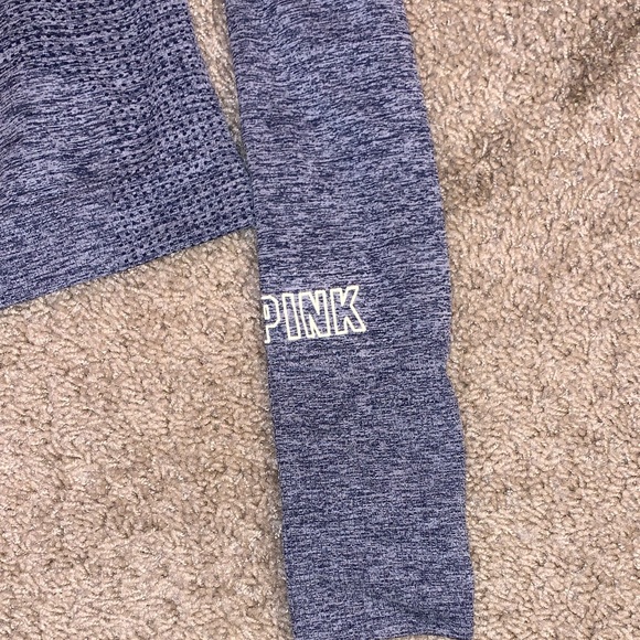 PINK Active Victoria’s Secret Women’s Navy Heather Long Sleeve Workout Top - Picture 4 of 9